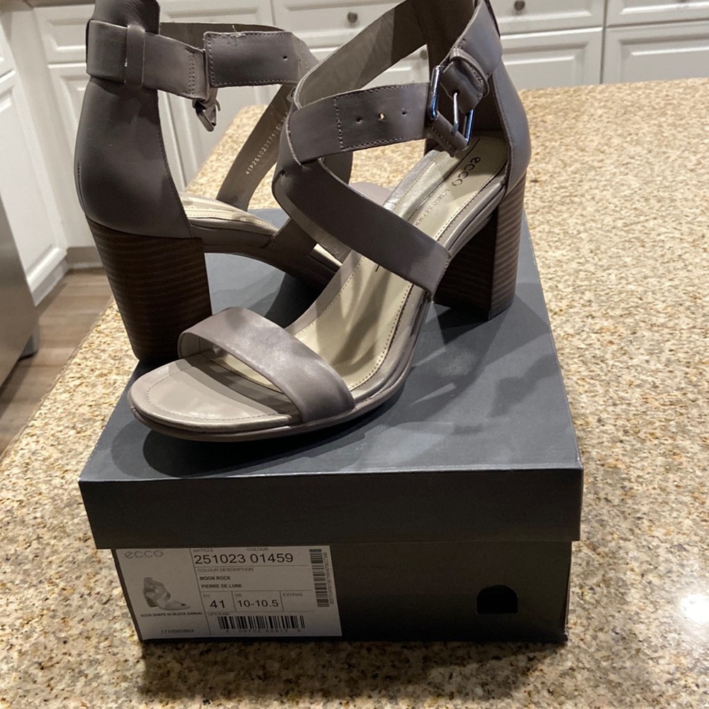 New in box Ecco sandals